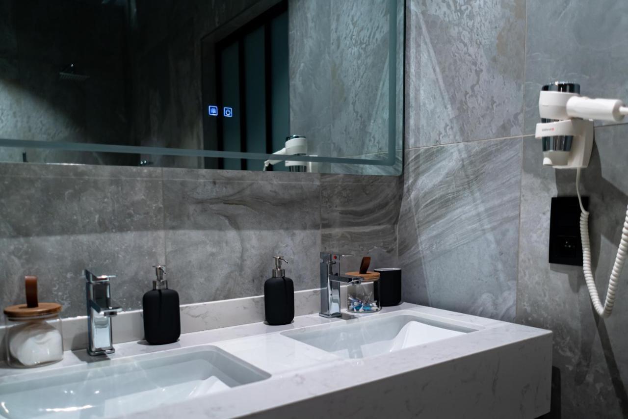 Set Spa Mouscron Eksteriør bilde
