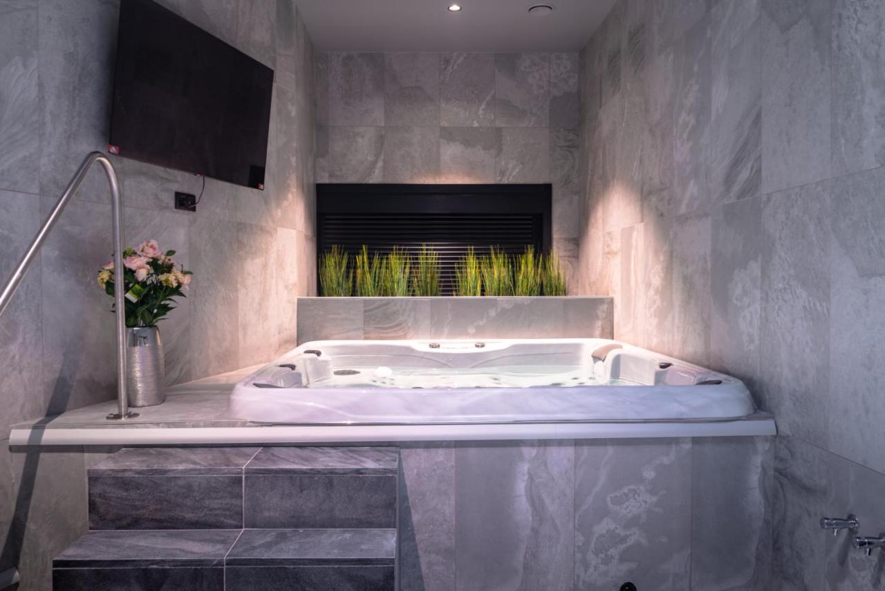 Set Spa Mouscron Eksteriør bilde